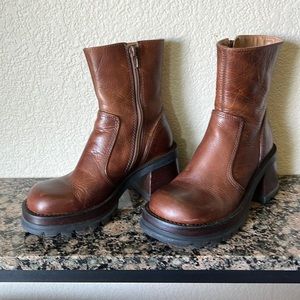 Steve Madden Hott Boots